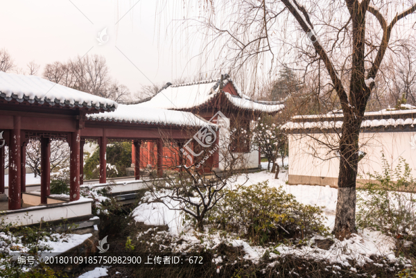 明孝陵景區(qū)雪景