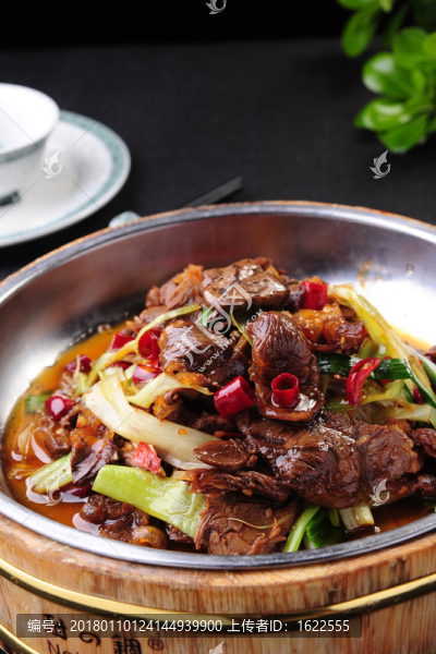 大蒜燒牛肉