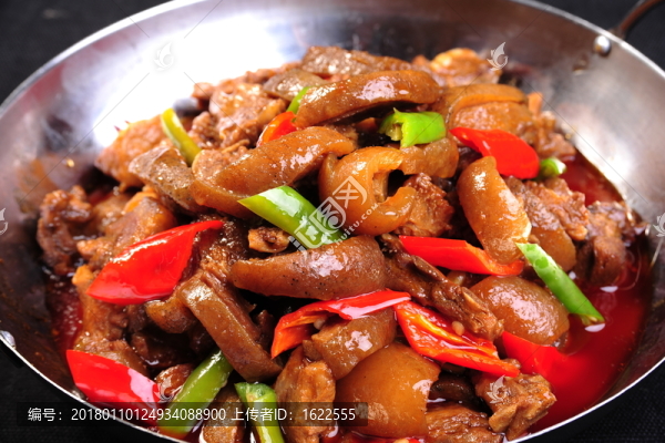 干鍋帶皮牛肉