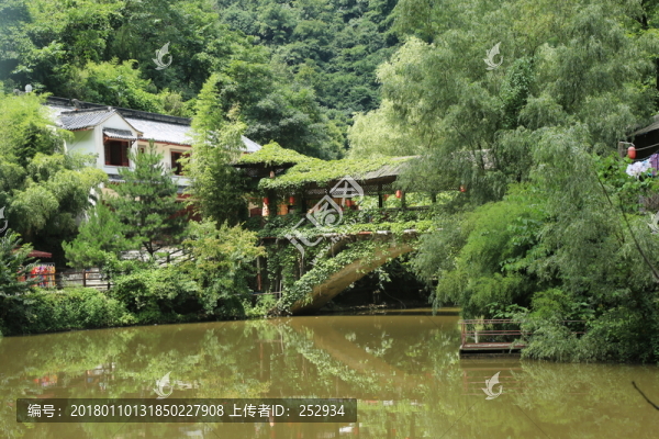 小橋流水