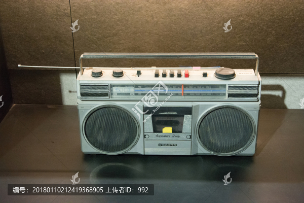 錄音機(jī)