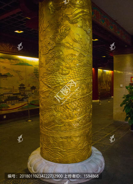 金龍石柱
