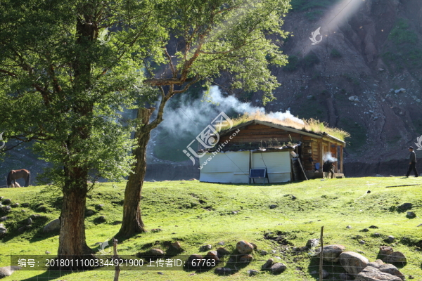 山坡民居