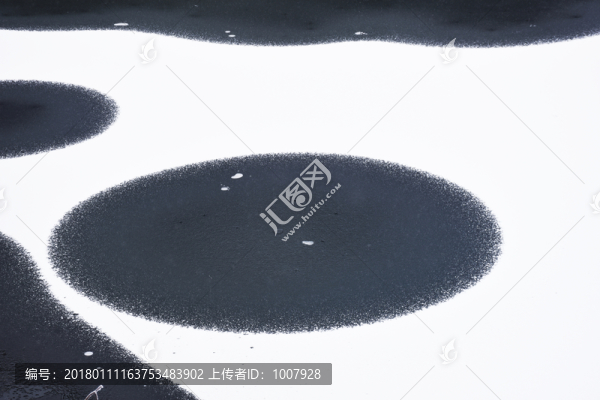 冰湖圓圈