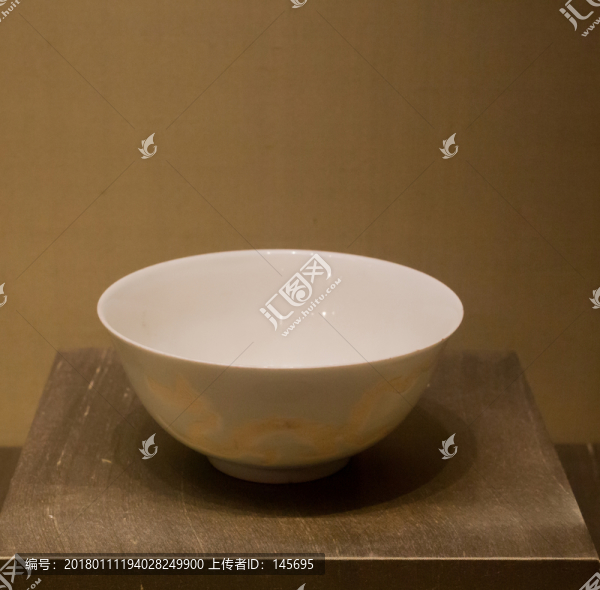 明代,龍紋碗