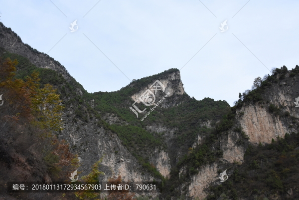 高山