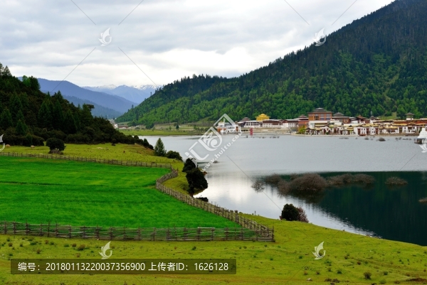 魯朗小鎮(zhèn)