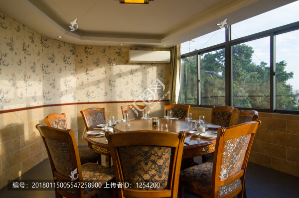 通透大包廂