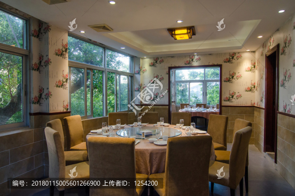通透大包廂