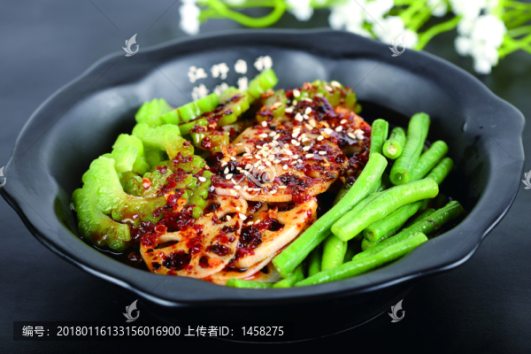素三樣