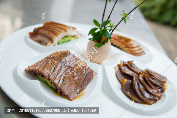 鹵味拼盤