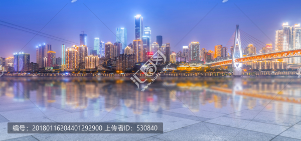 城市廣場(chǎng)夜景摩天大樓天際線