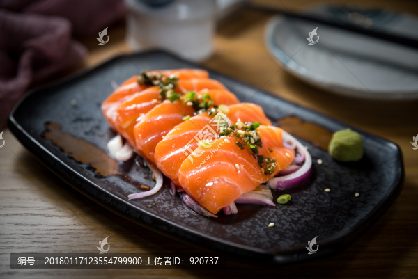三文魚刺身