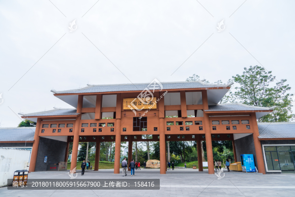 廣西南寧南湖公園大門