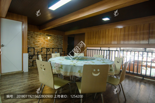 餐飲店大包廂環(huán)境圖
