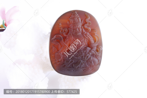 緬甸琥珀雕件