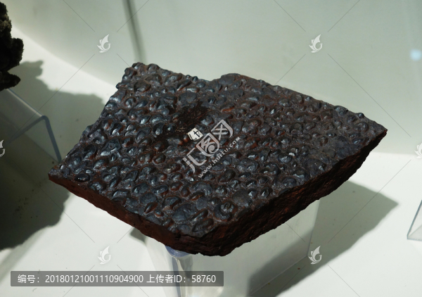 鮞狀磁鐵礦