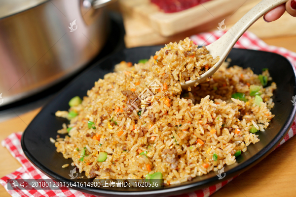 牛肉炒飯