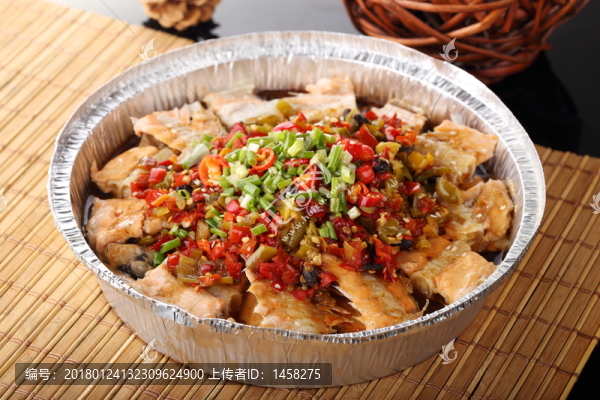 錫紙剁椒三文魚剔