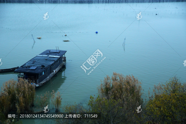 太湖邊漁民漁船