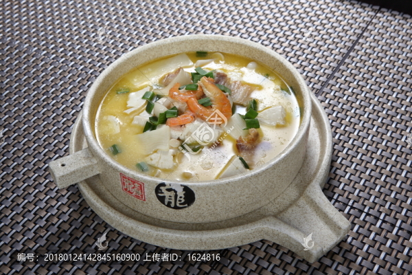 燉豆腐