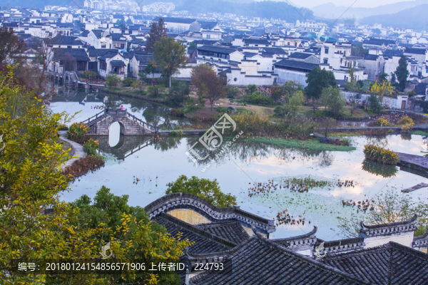 呈坎八卦村晨景
