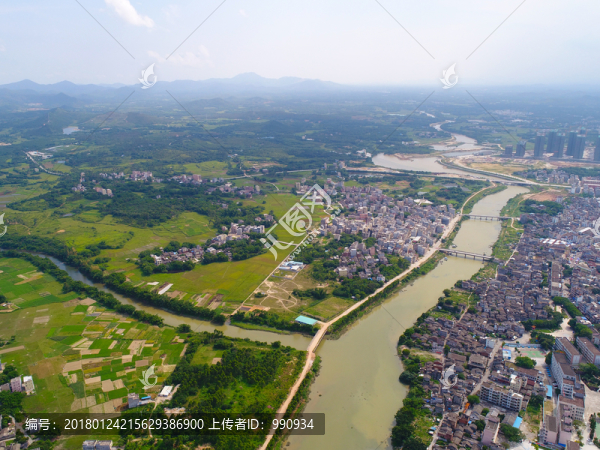 河畔,河流