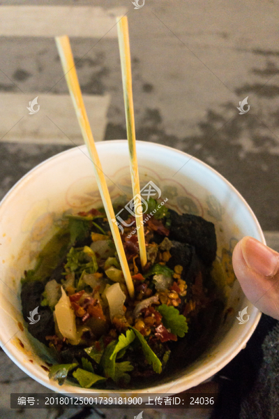 湖南,灌湯臭豆腐