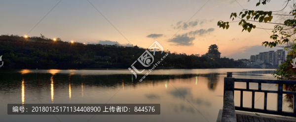 青秀湖暮色