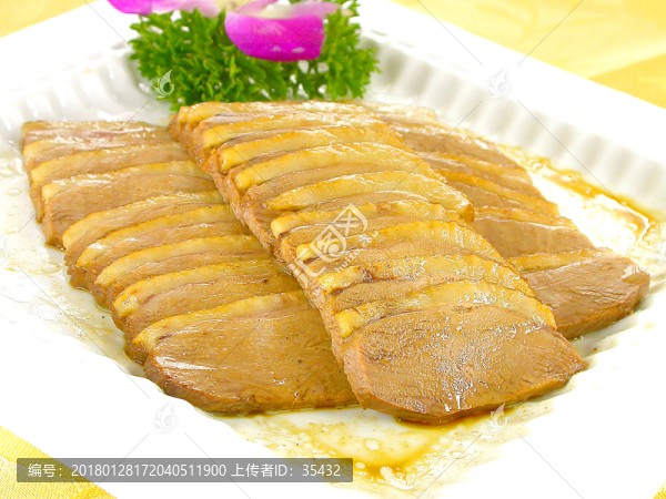 鹵鵝肉