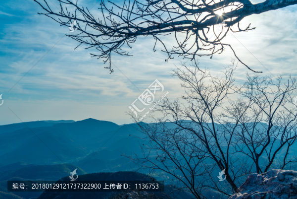 山區(qū)風(fēng)光