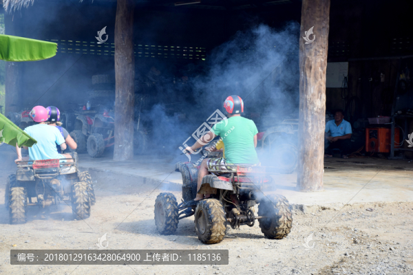 越野車ATV
