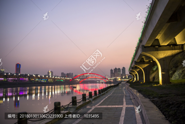 宜賓江景