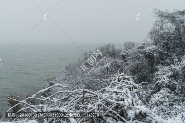 江南雪景