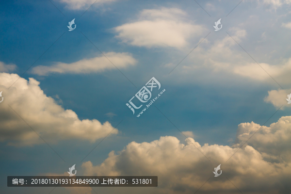 藍(lán)天白云