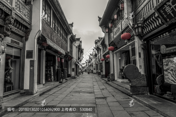 古鎮(zhèn)黑白照片