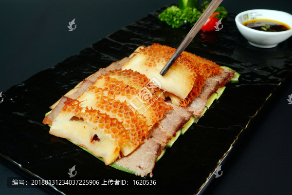 鹵味金錢肚