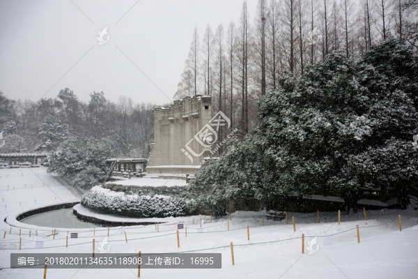 南京中山陵音樂(lè)臺(tái)雪景
