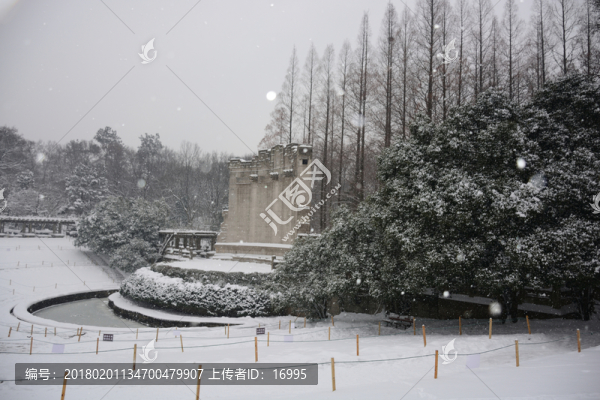 南京中山陵音樂臺(tái)雪景