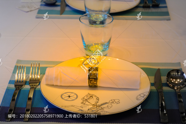 西餐廳刀叉