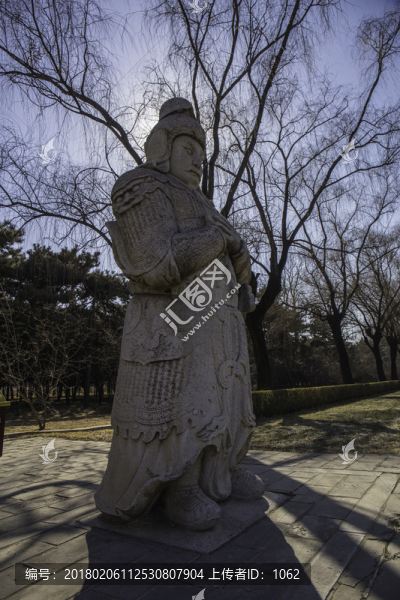 十三陵總神道石像生武將
