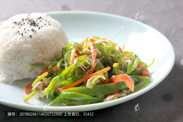 青椒肉絲飯