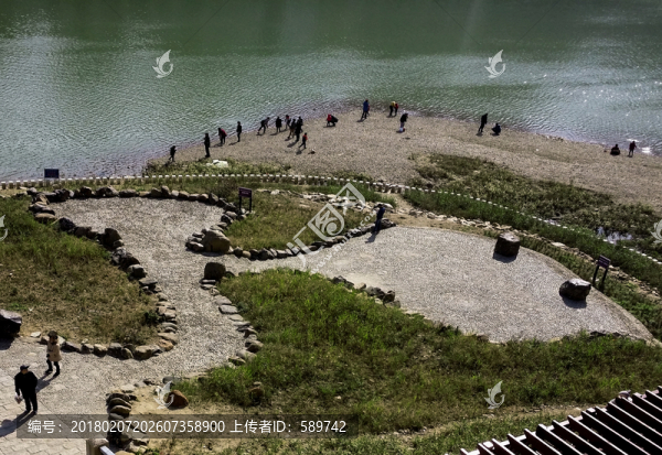 湖邊公園