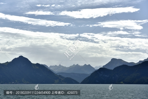 湖光山色
