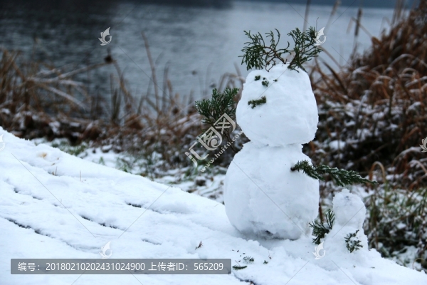 梅園雪景
