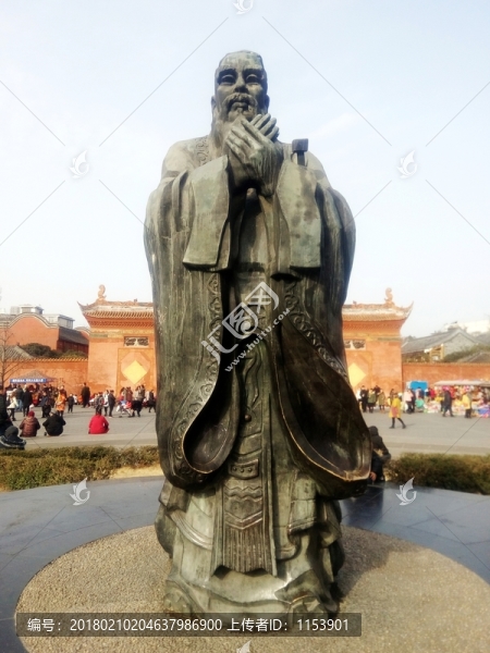 孔子銅像