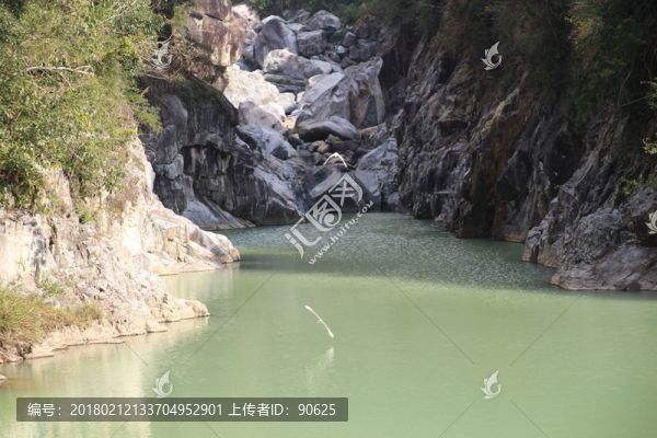 山谷