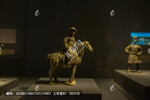 元代陶俑
