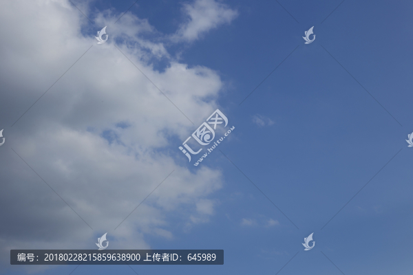 藍(lán)天白云