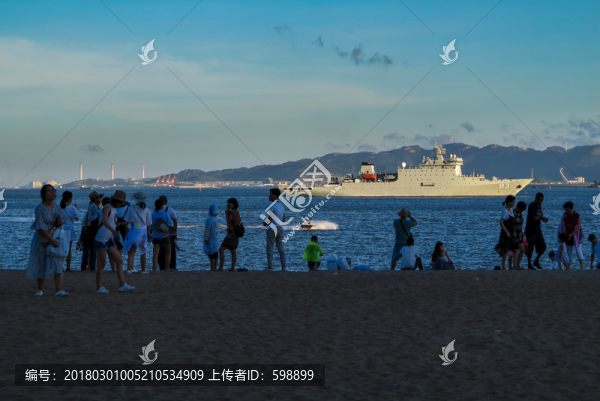 鼓浪嶼海灘人群